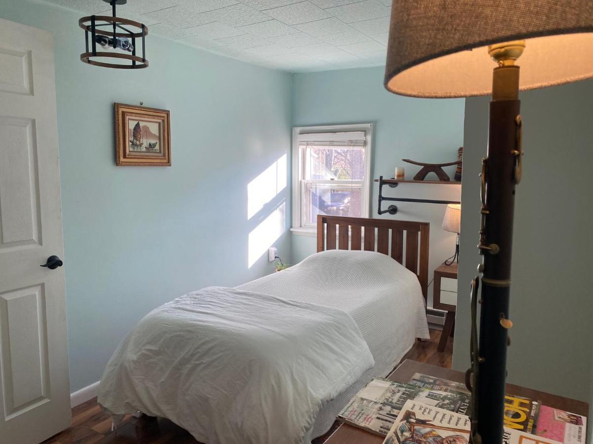 Boho-Chic Travel Pad - Unit 2 Apartment Bloomington Bagian luar foto