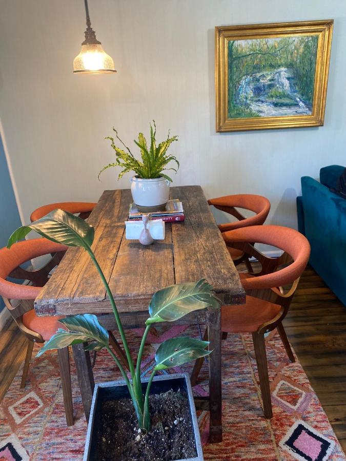 Boho-Chic Travel Pad - Unit 2 Apartment Bloomington Bagian luar foto