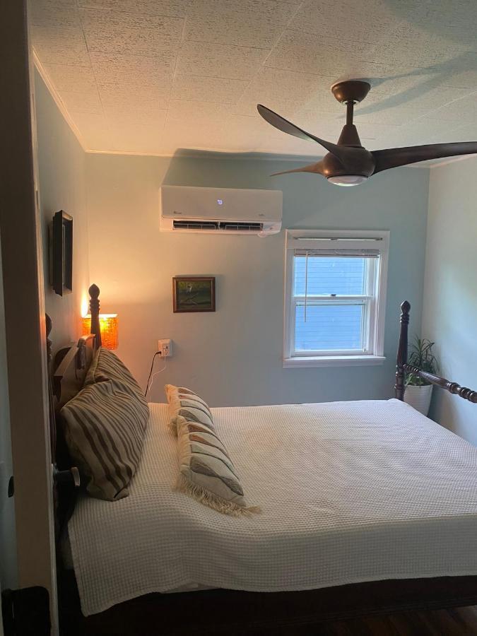 Boho-Chic Travel Pad - Unit 2 Apartment Bloomington Bagian luar foto