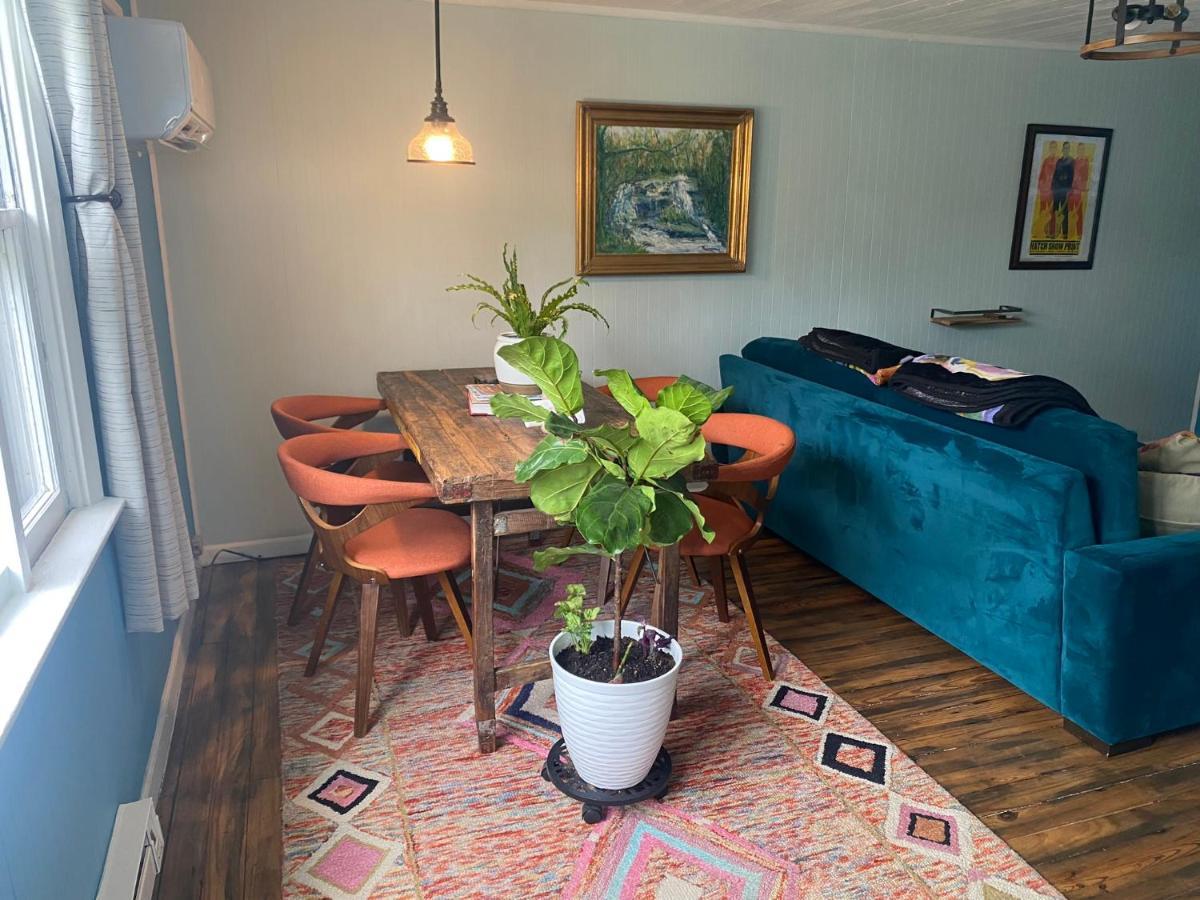 Boho-Chic Travel Pad - Unit 2 Apartment Bloomington Bagian luar foto